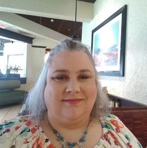 Meet your Posher, Christi